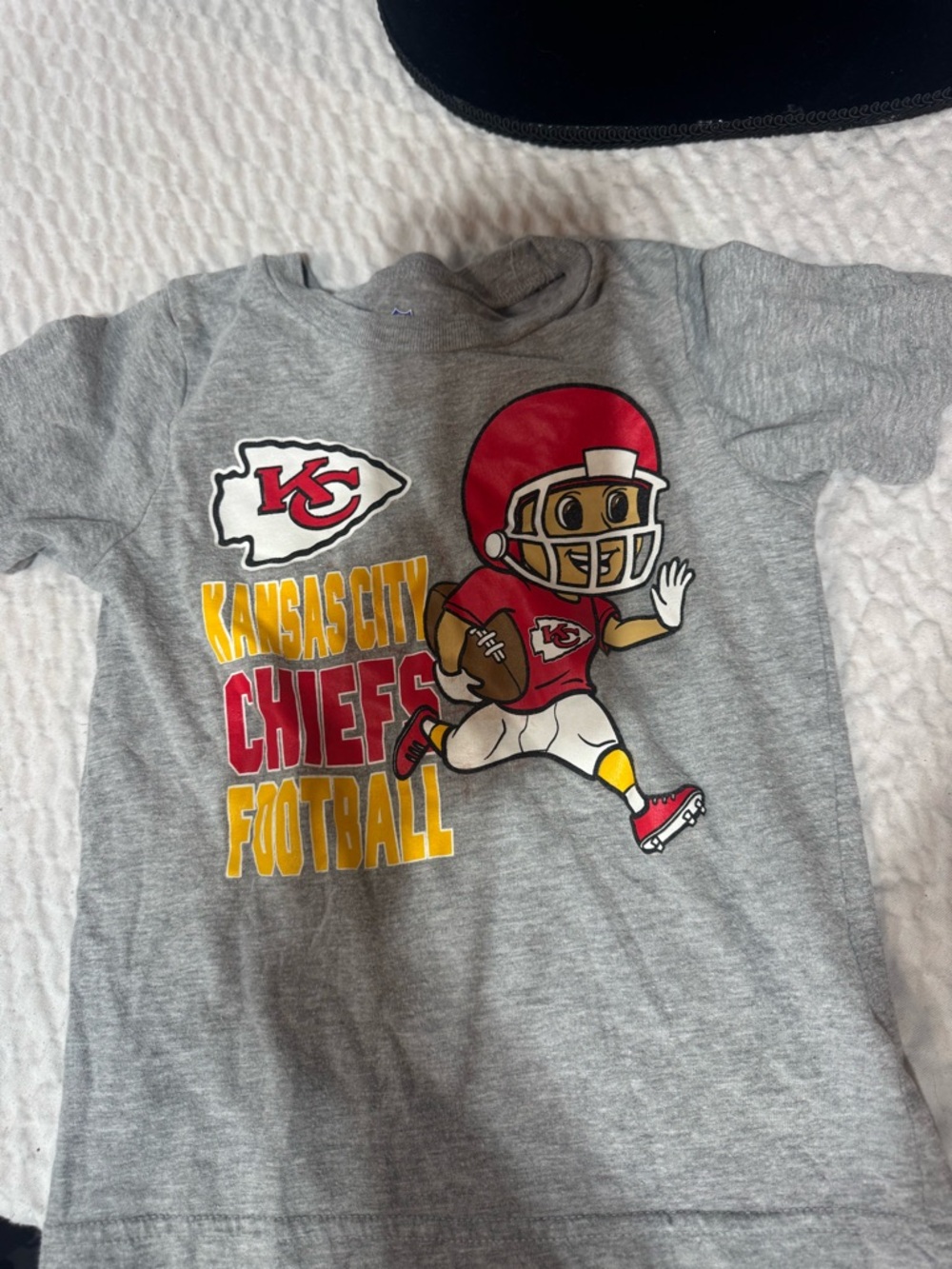 NFL Kids Gray Kansas City Chiefs Cartoon Football Tee with Red & Yellow Accents